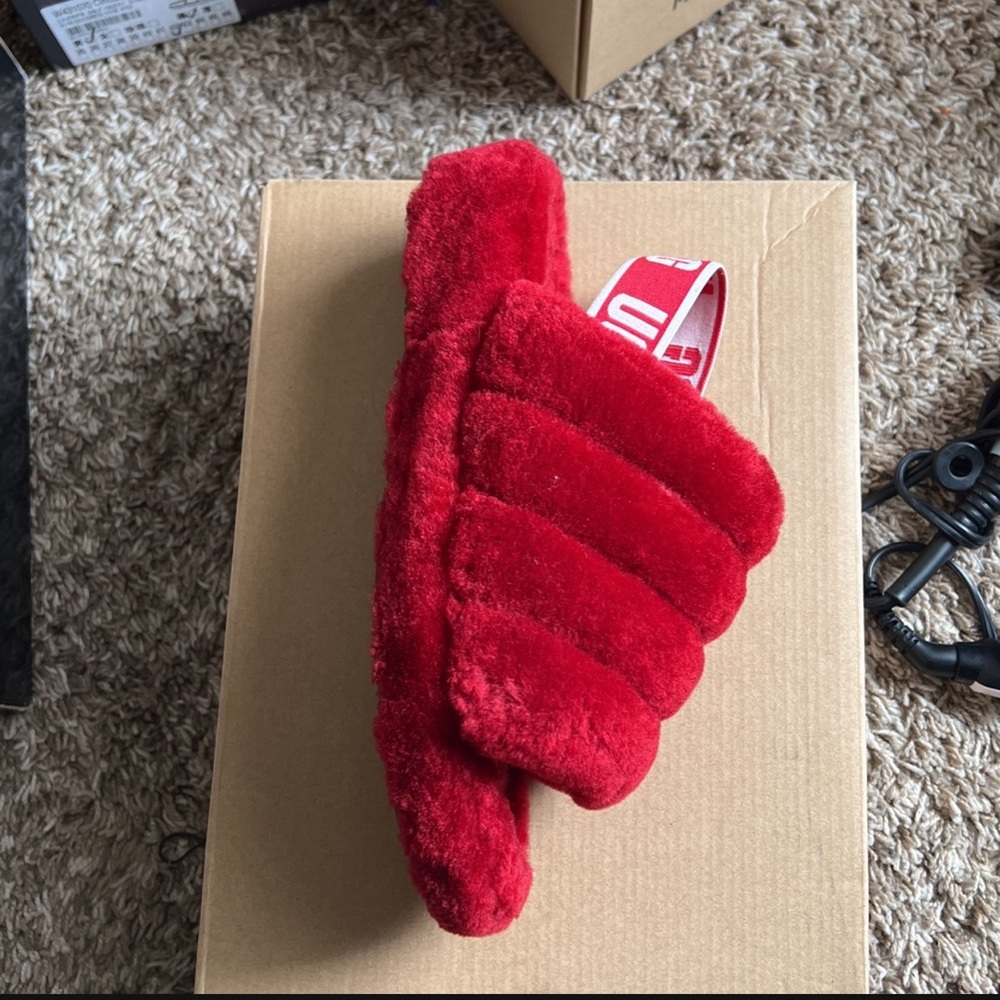 Ugg Slides